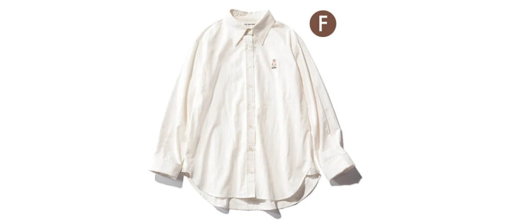 白シャツ¥12980/リリー ブラウン