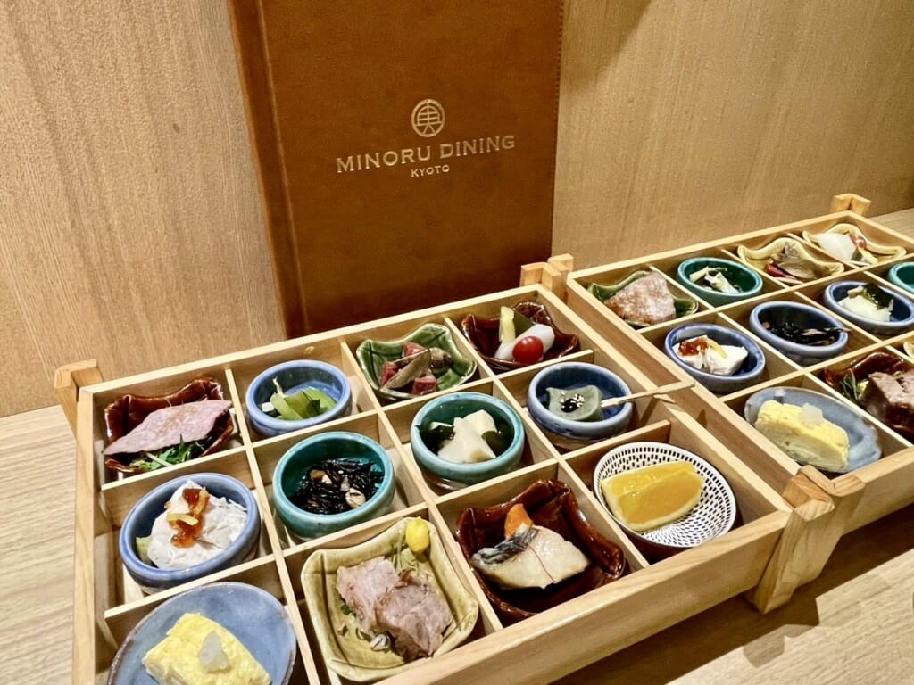 みのるダイニング〈minoru dinig〉