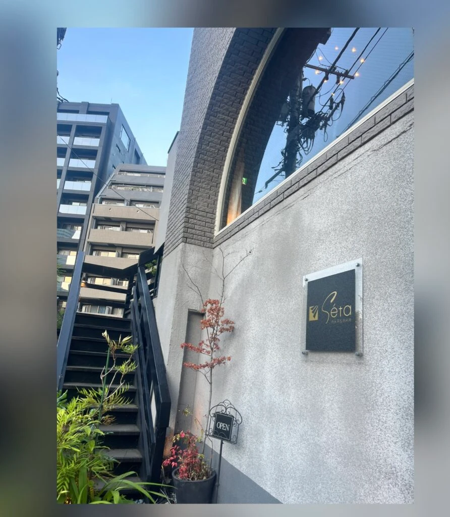 店舗入り口