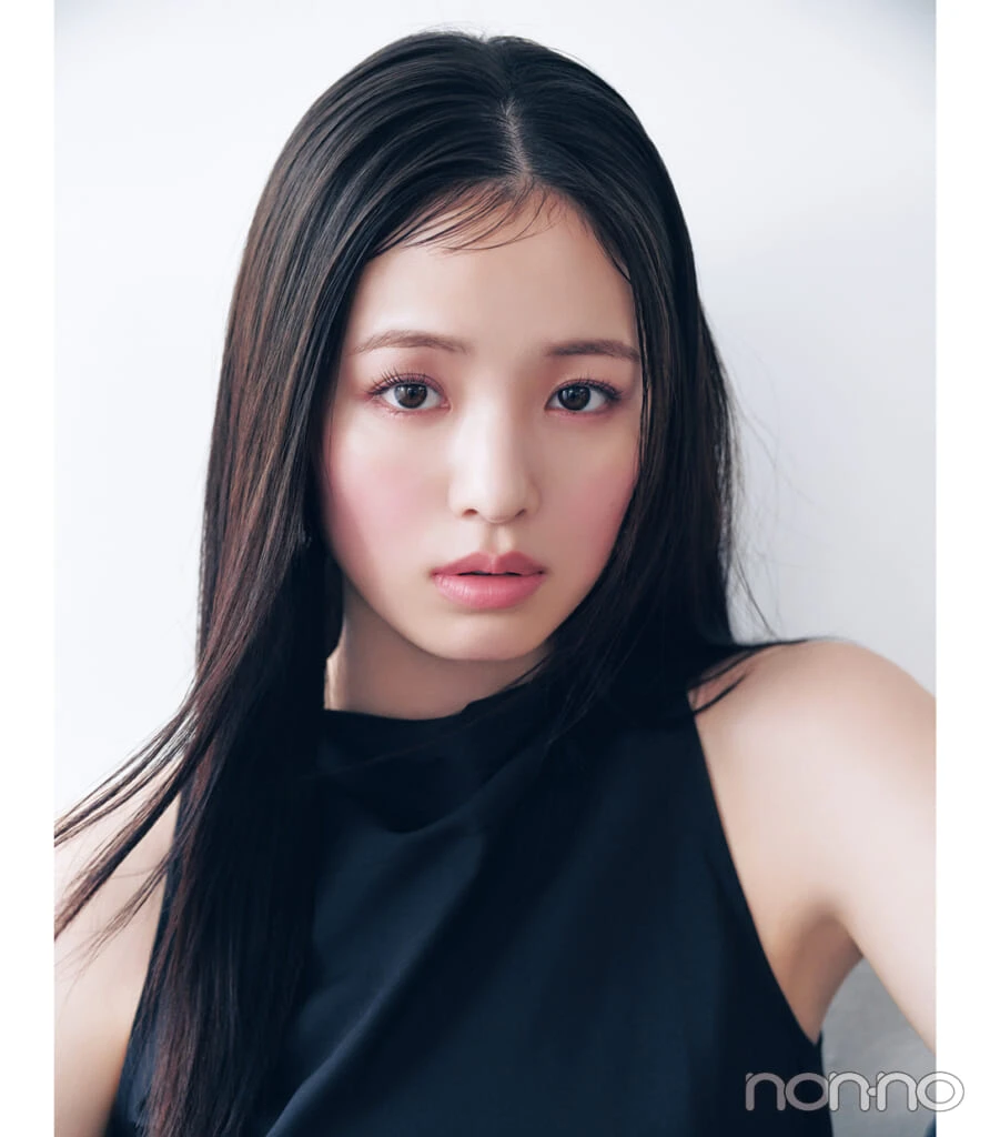 横田真悠のいちごみるくピンク×低め逆三角形=ベビな小顔チーク
