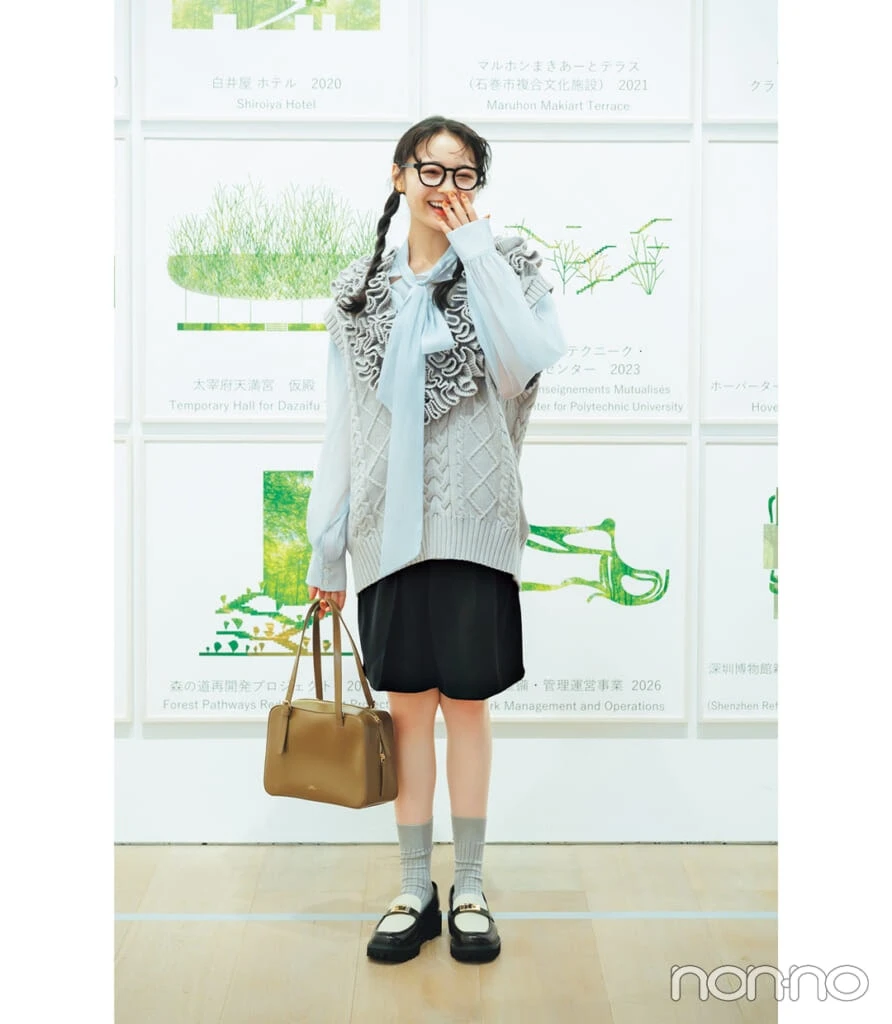 林芽亜里の「藤本壮介の建築:原初・未来・森」に行く時の美術館コーデ3