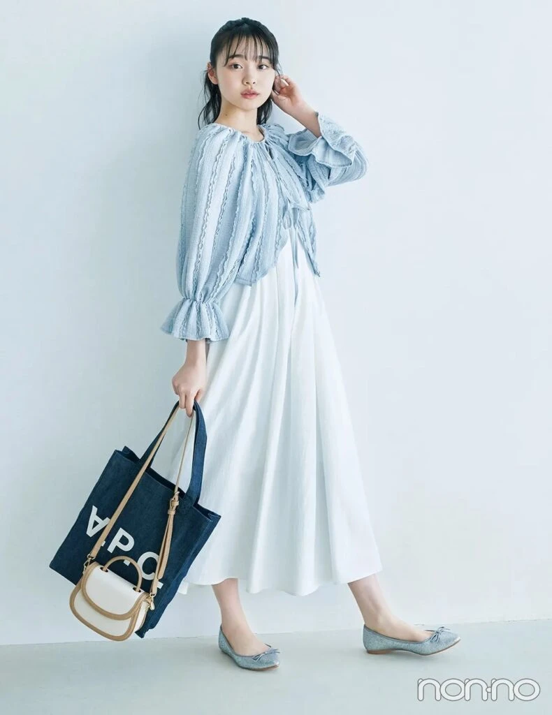 林芽亜里の大学生1週間コーデ、木曜日のボレロとワンピーススタイル