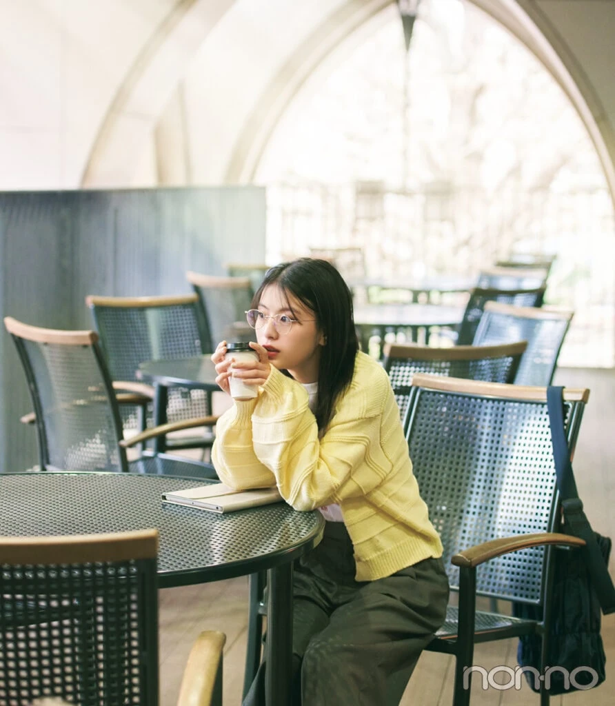 出口夏希の大学生の春コーデ