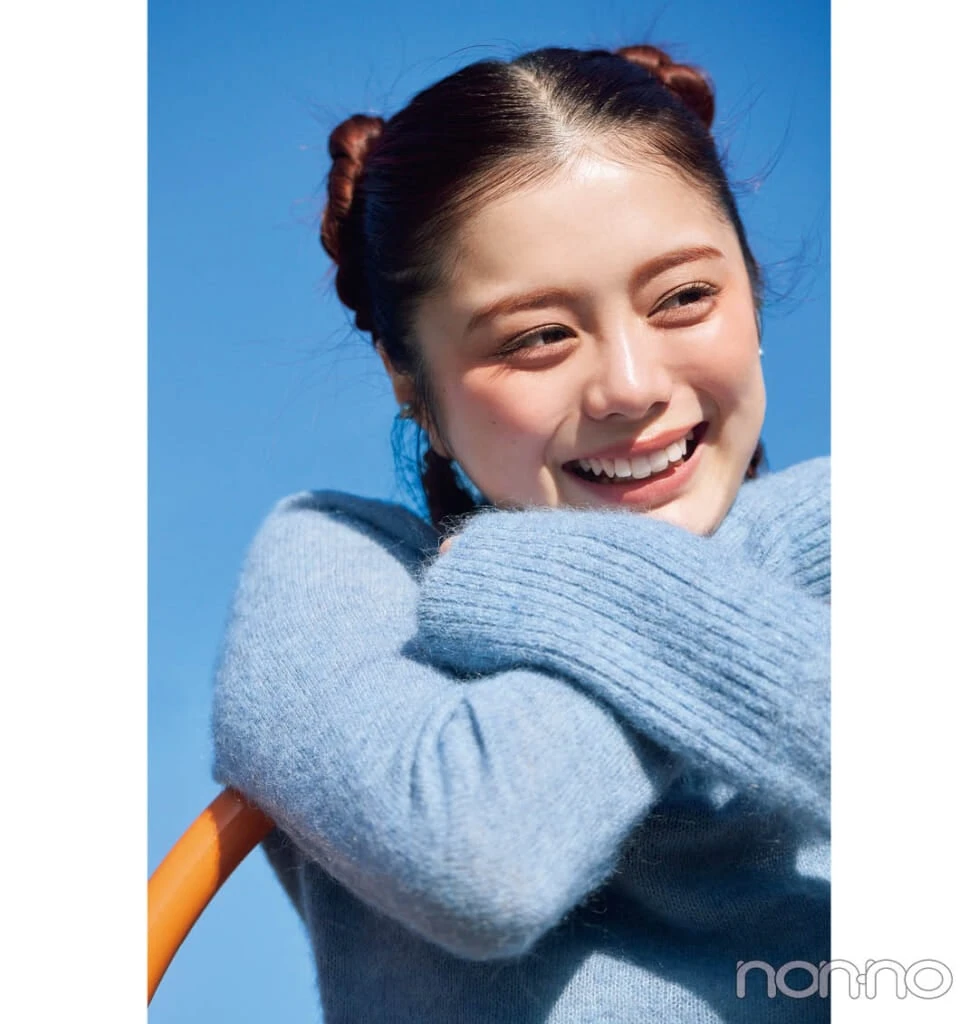 紺野彩夏の2月にチークモデルカット2-2