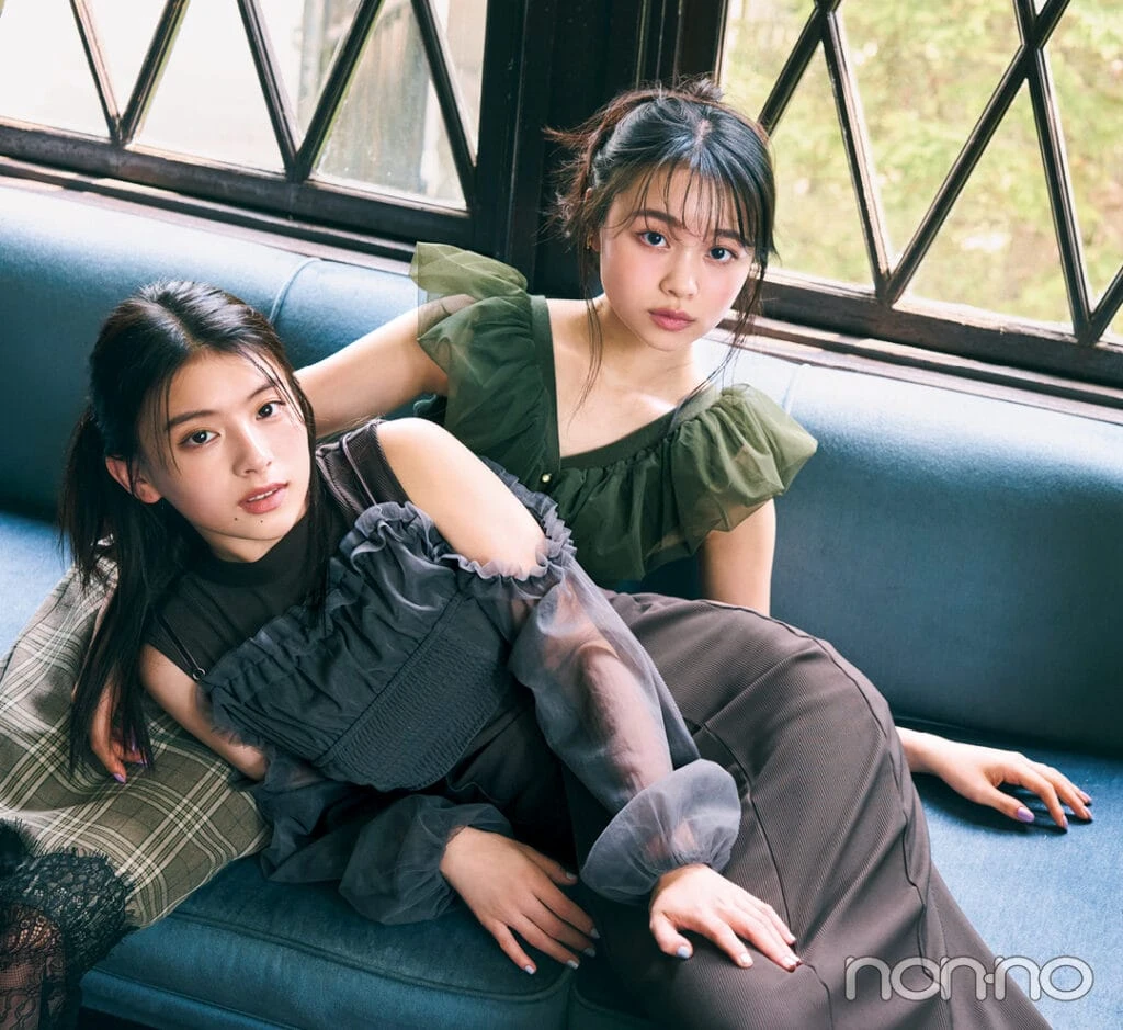 出口夏希と林芽亜里の秋トレンド速報モデルカット5-1