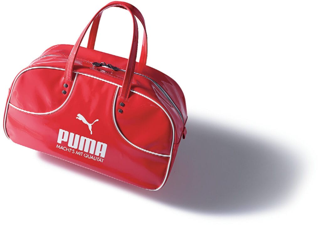 PUMAのバッグ