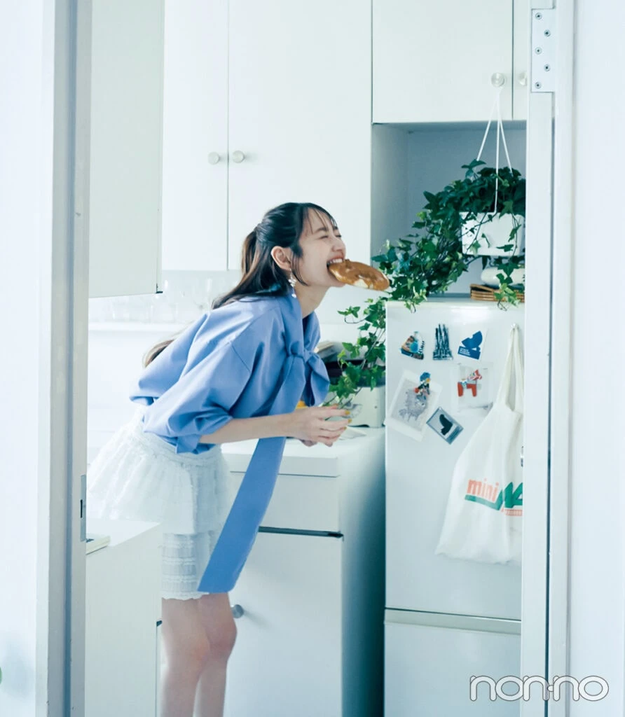 加藤栞の夏→秋着回し28℃ Early to Mid-Septemberモデルカット3-2
