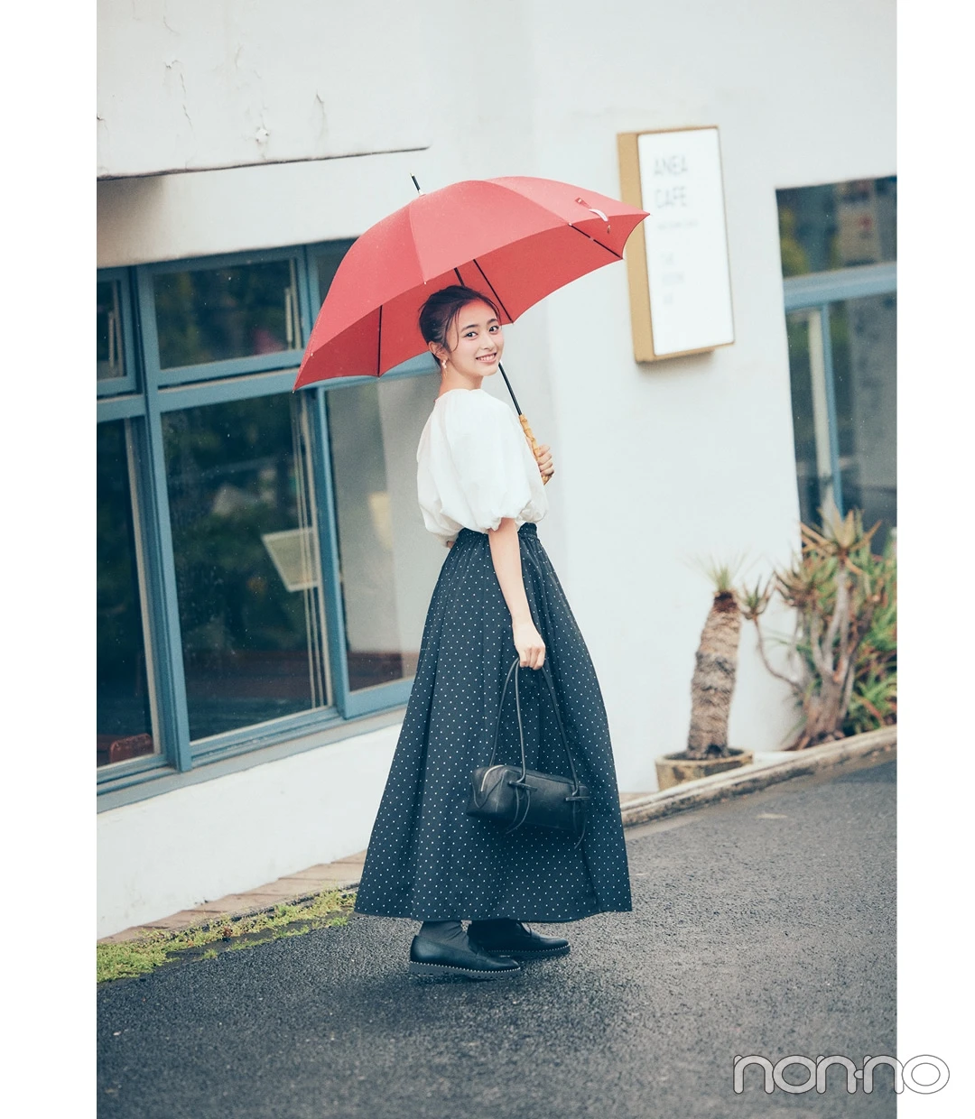 「撥水スカート」を使った雨の日コーデ