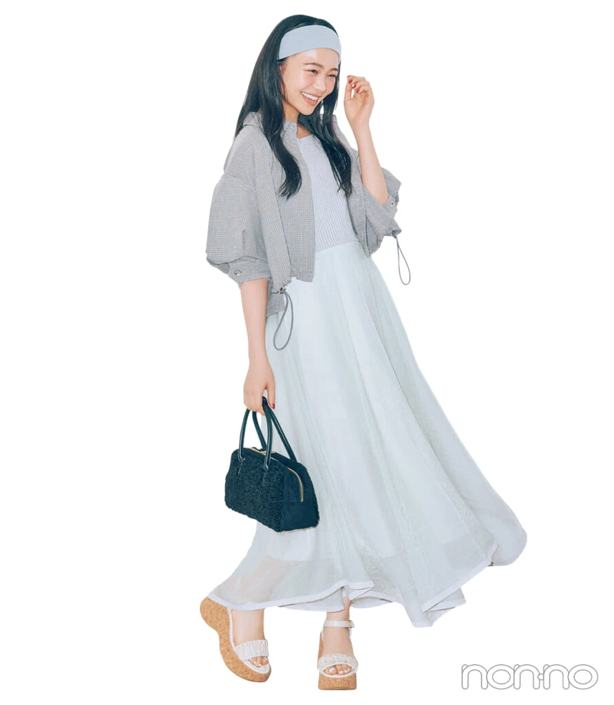 林芽亜里の9月のドッキングワンピコーデ1