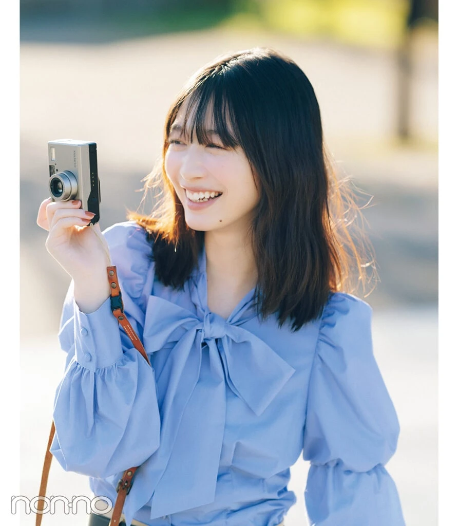 岡本夏美がボウタイブラウスを冬→春着回し4