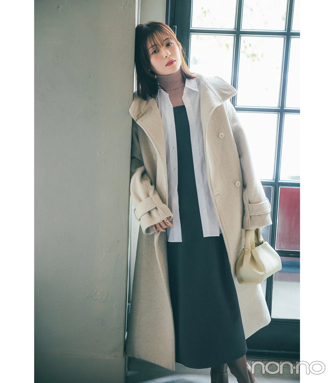 ワンピース×ロングコートの冬コーデ