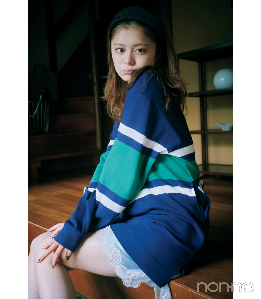 紺野彩夏のランジェリーっぽアイテムレースショートパンツ