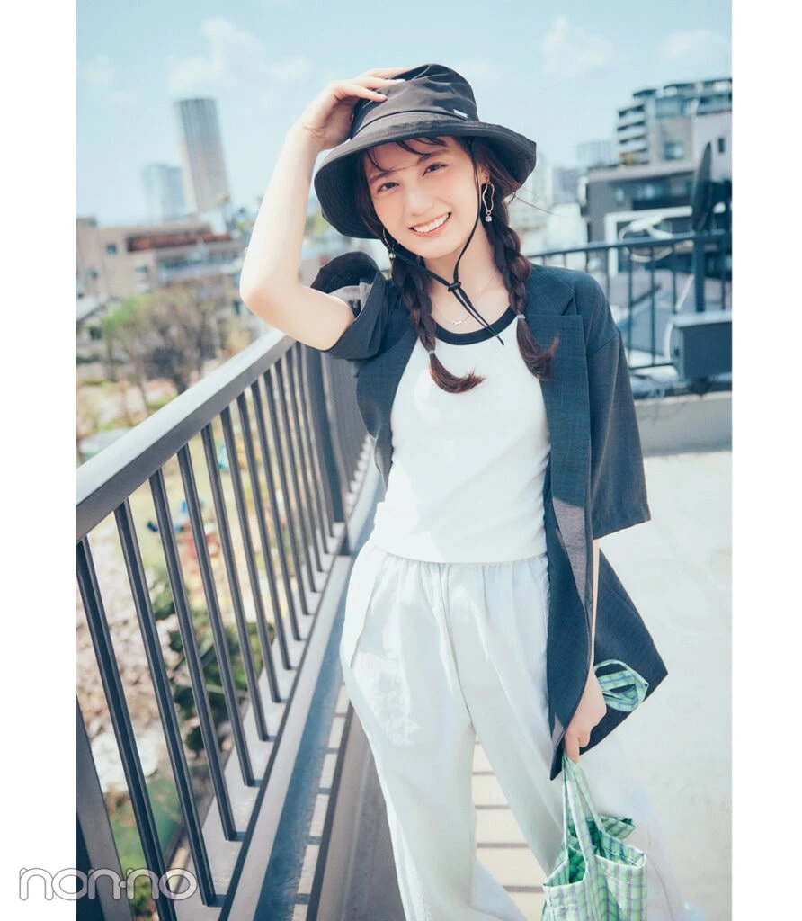 小坂菜緒の晴れ着回しDAY14