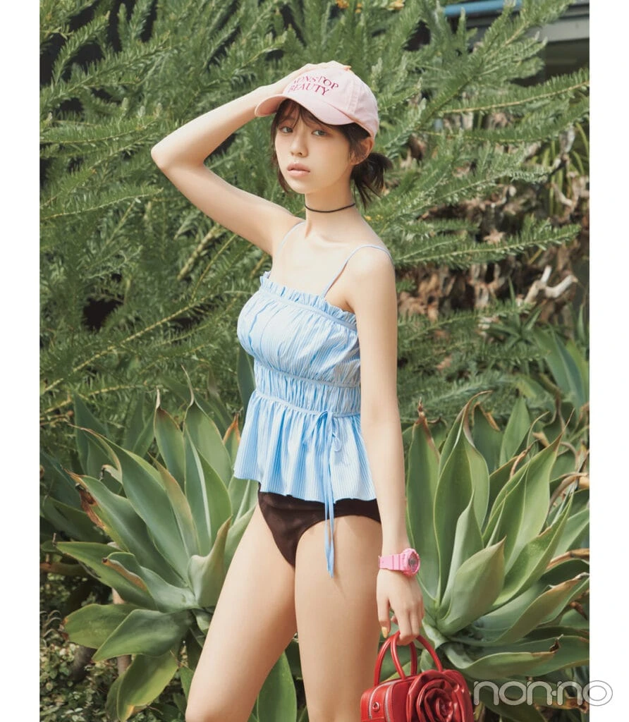 菊地姫奈のの服見え水着コーデ2