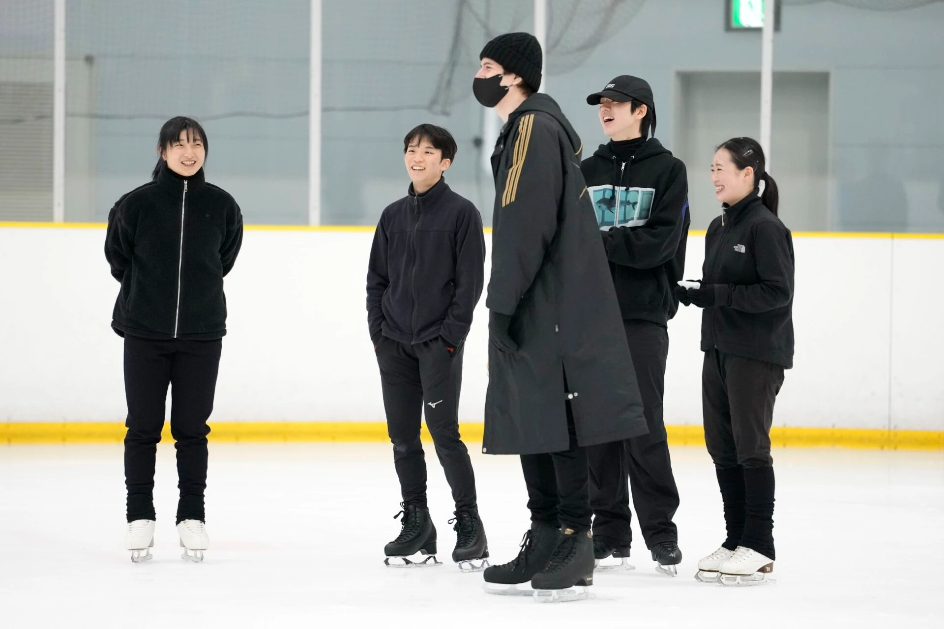 「ファンタジー・オン・アイス」での城田優さん、チャ・ジュンファンさん、友野一希さん、坂本花織さん、青木祐奈さん