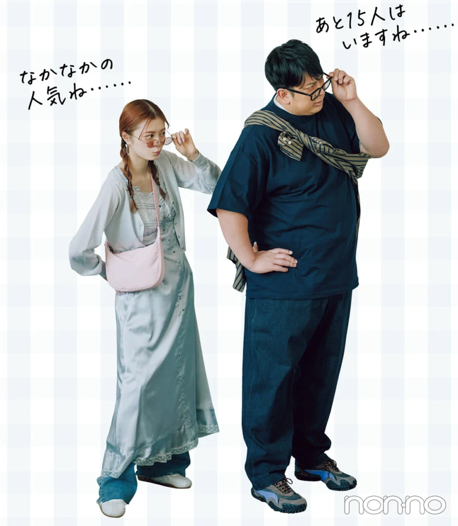 紺野彩夏とジャンボだかおさんのもぐもぐ着回しモデルカット4-1
「あと15人はいますね……」「なかなかの人気ね……」
