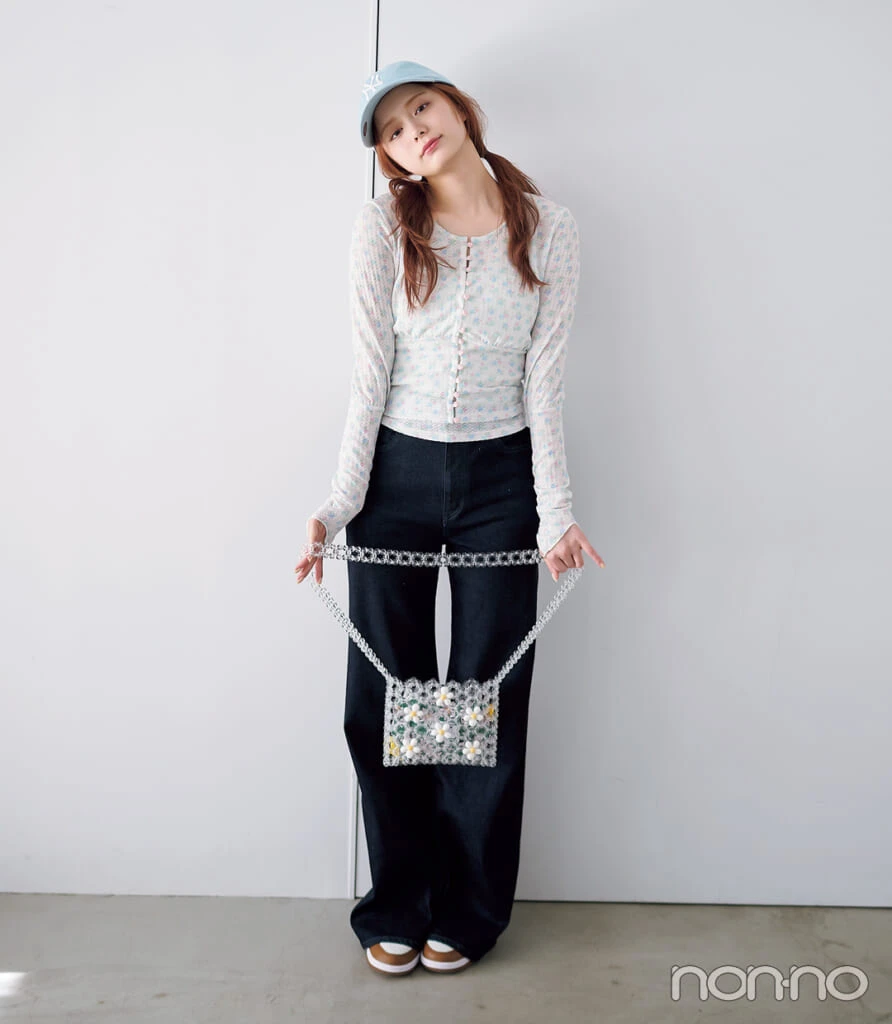 お花見に行く日のデニムコーデMOUSSY
ADVANCED LONG LEG FLARE
