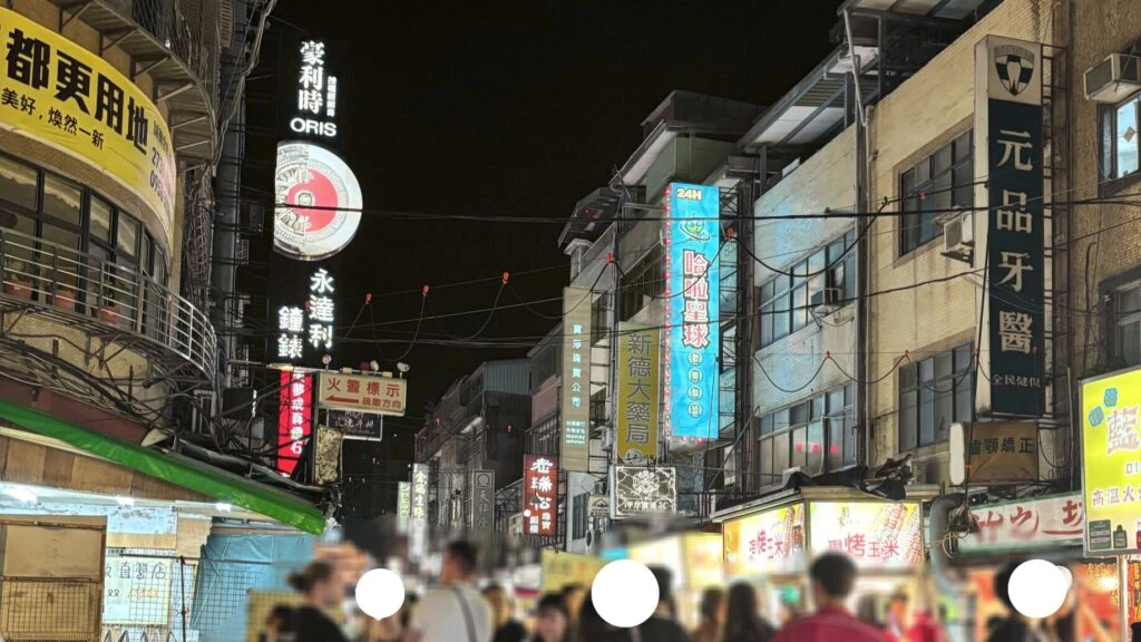 夜市の雰囲気