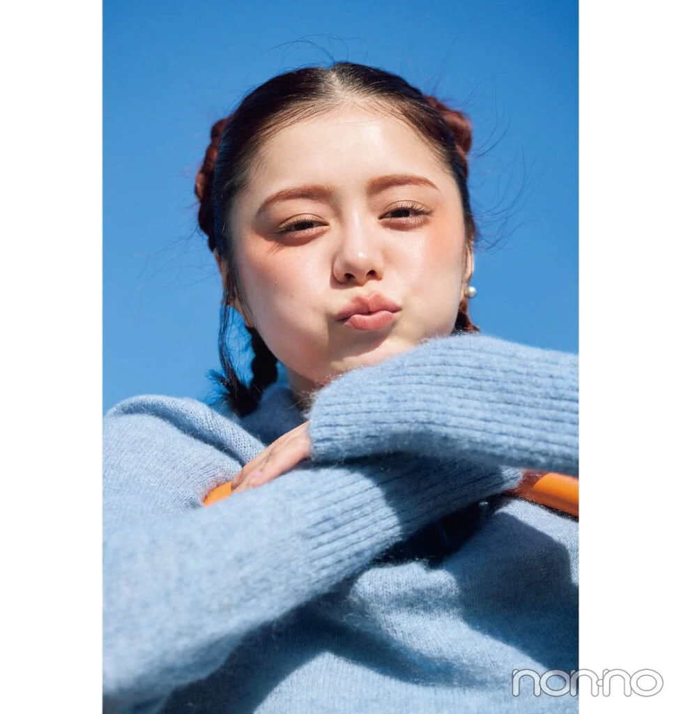 紺野彩夏の2月にチークモデルカット2-1