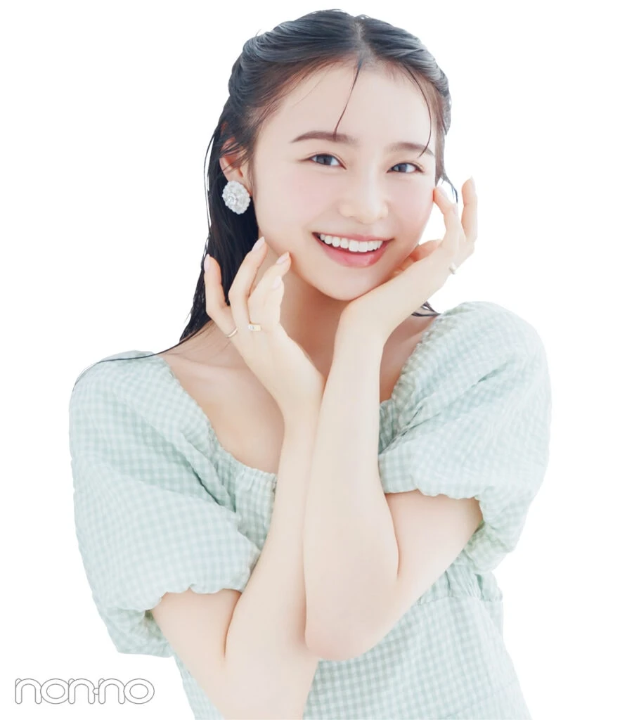 林芽亜里の夏の“インナードライ肌”スキンケアモデルカット2-11