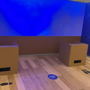 アニメ４話の水族館を模したフォトスポット