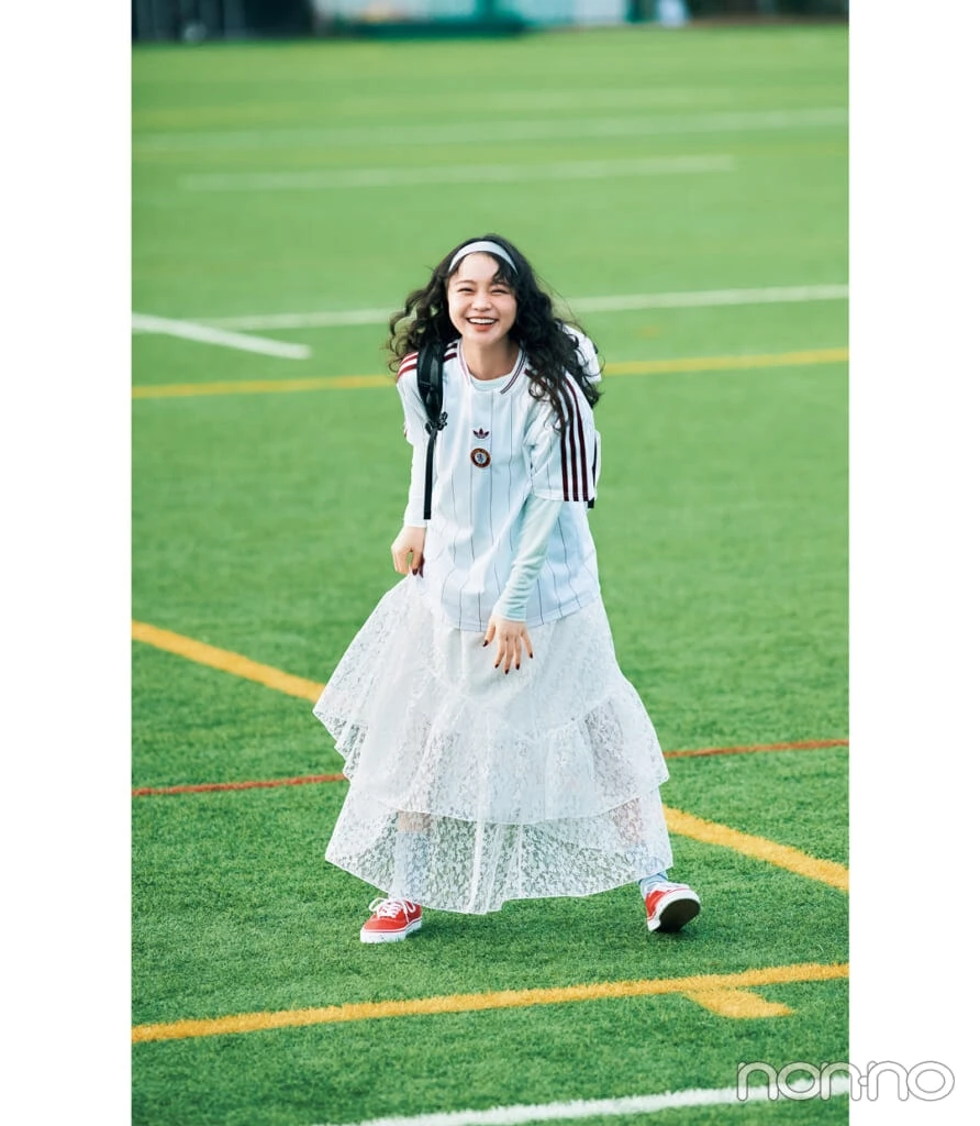 林芽亜里のアクティブ気分で着るレースモデルカット2-1