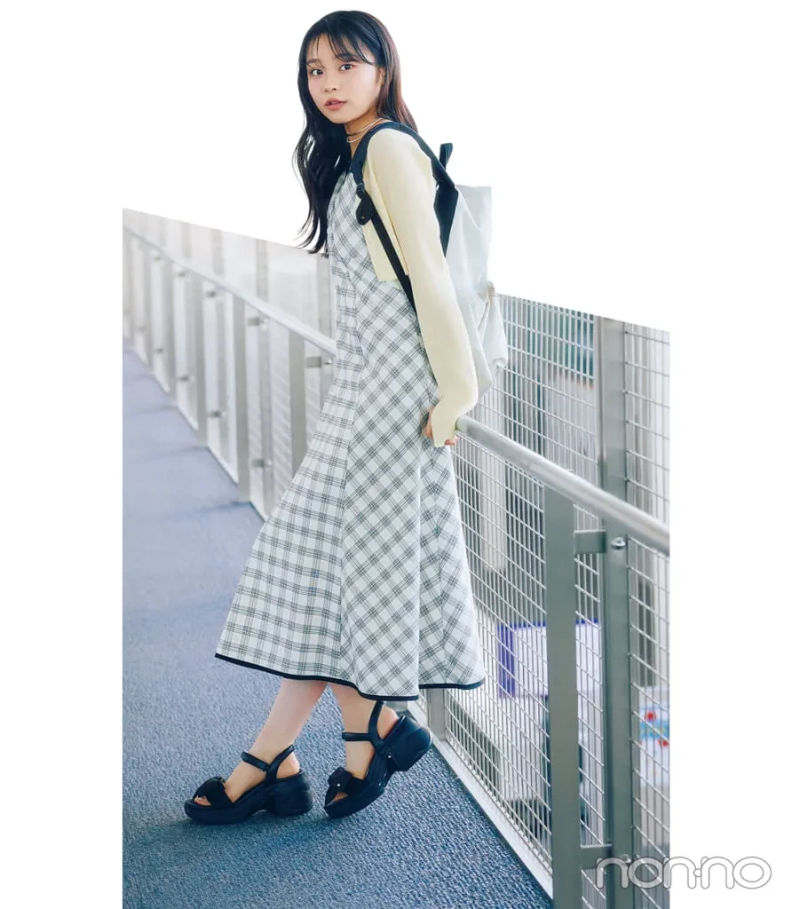 林芽亜里の大学生の一週間コーデ 金曜日のワンピーススタイル