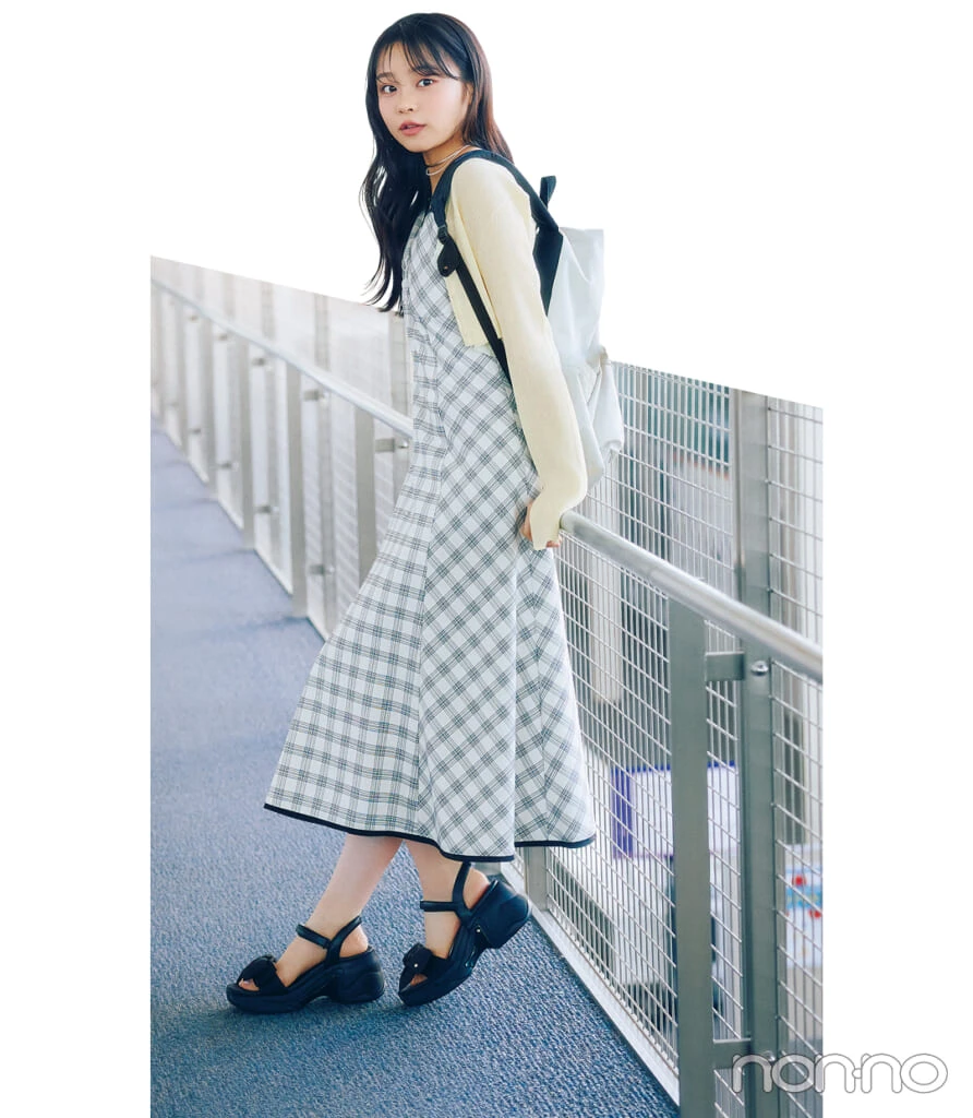 林芽亜里の時間割別大学生の作り置き通学コーデモデルカット3-3
