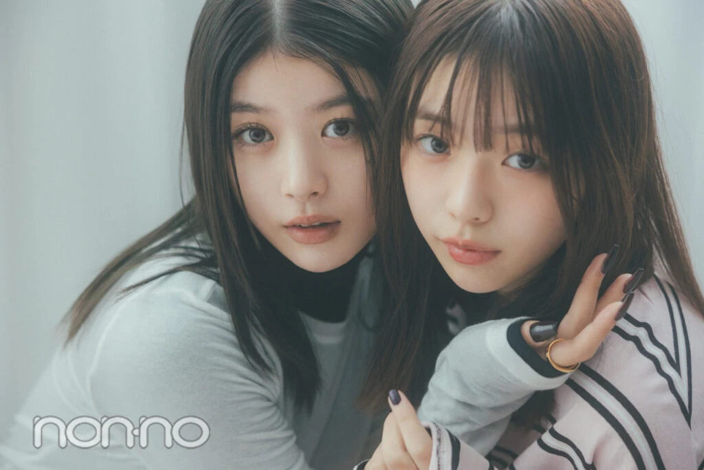 馬場ふみかと菊地姫奈のアップショット