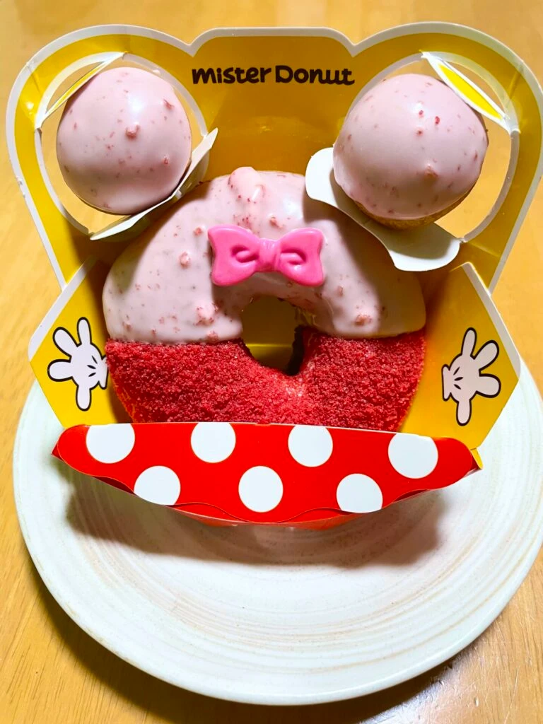 ふわふわシューストロベリーリング＜ミニーマウス＞