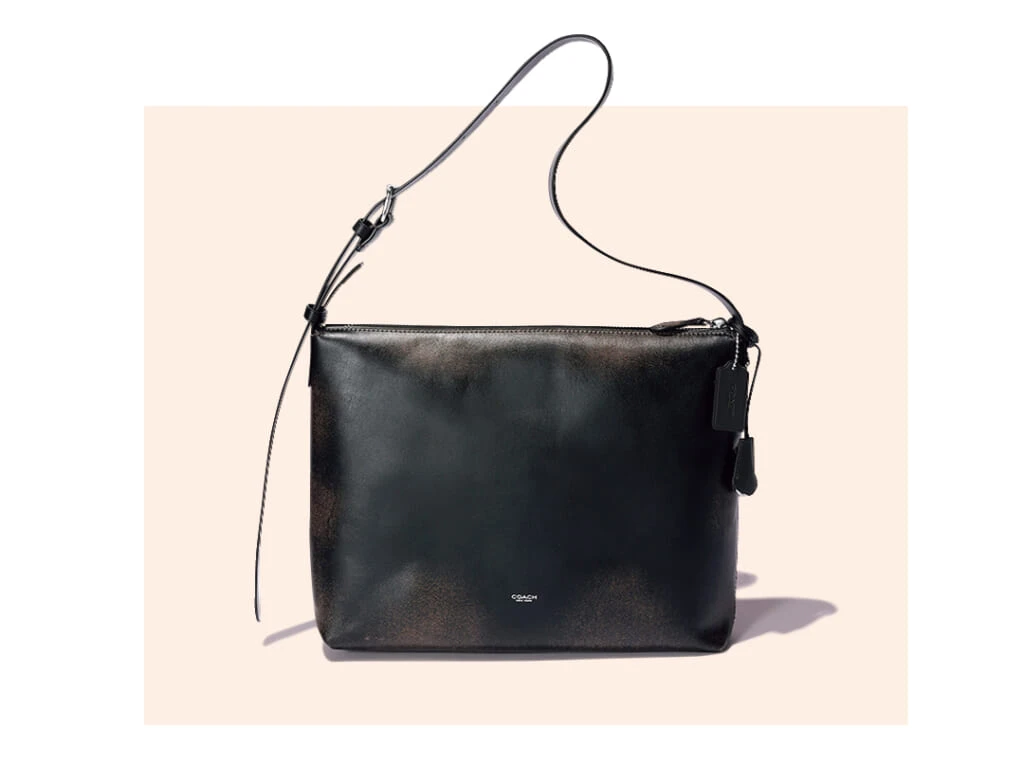 COACH【コーチ】のノートPCが入る通学バッグ2