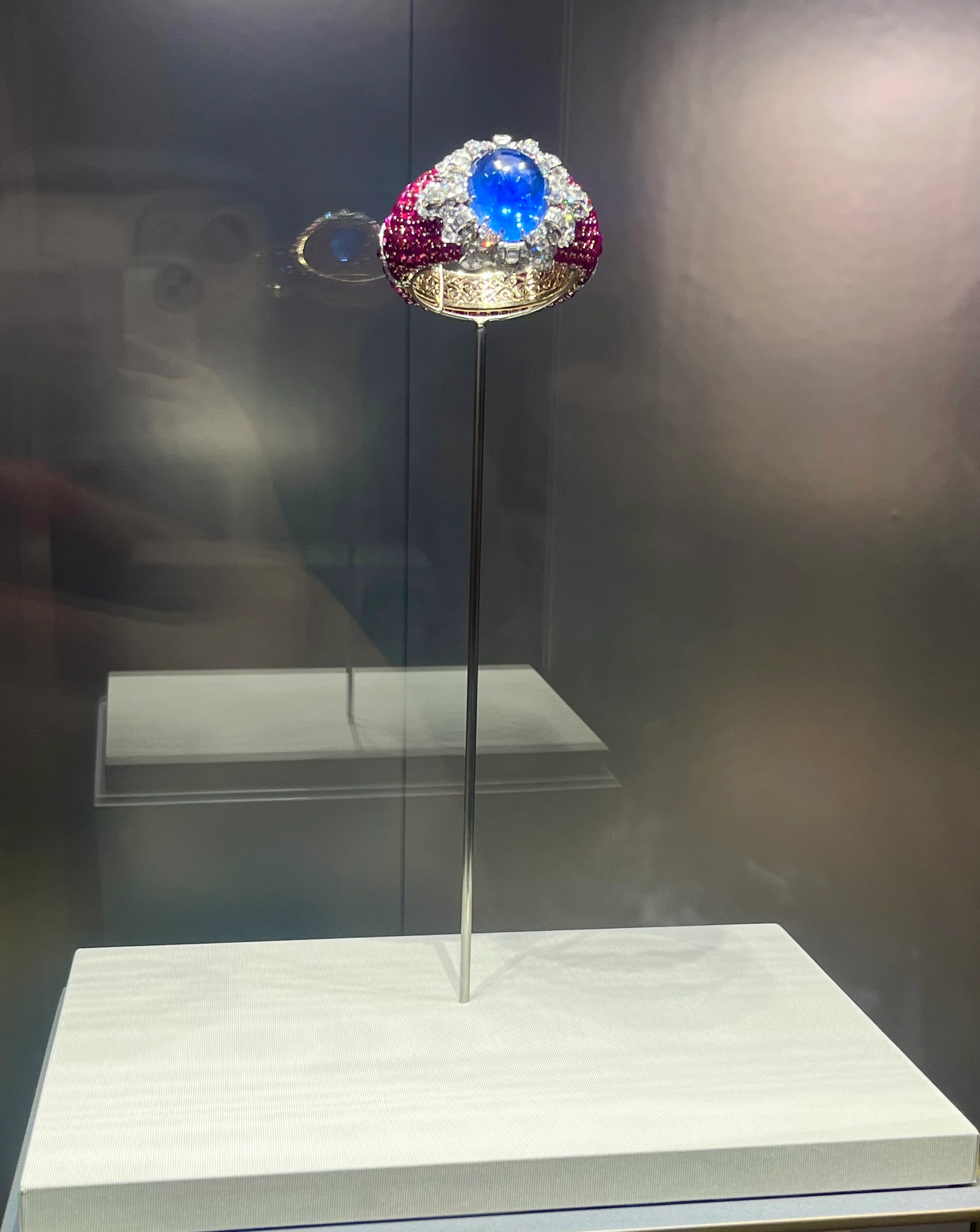 ブルガリ展 サファイヤとルビーのバングル