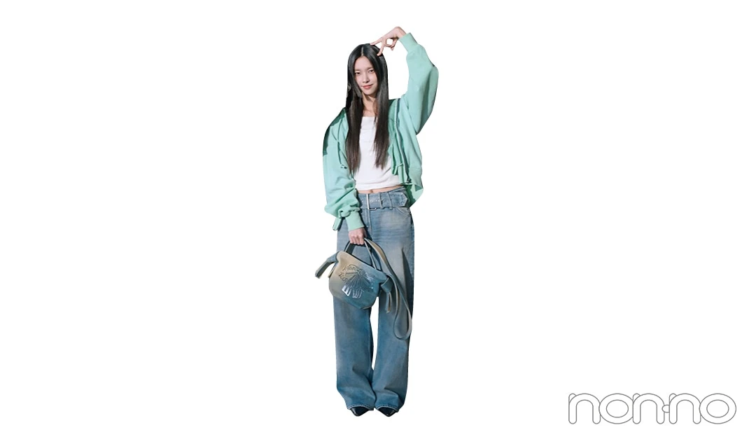 ILLITのユナ 写真：Mydaily/アフロ
