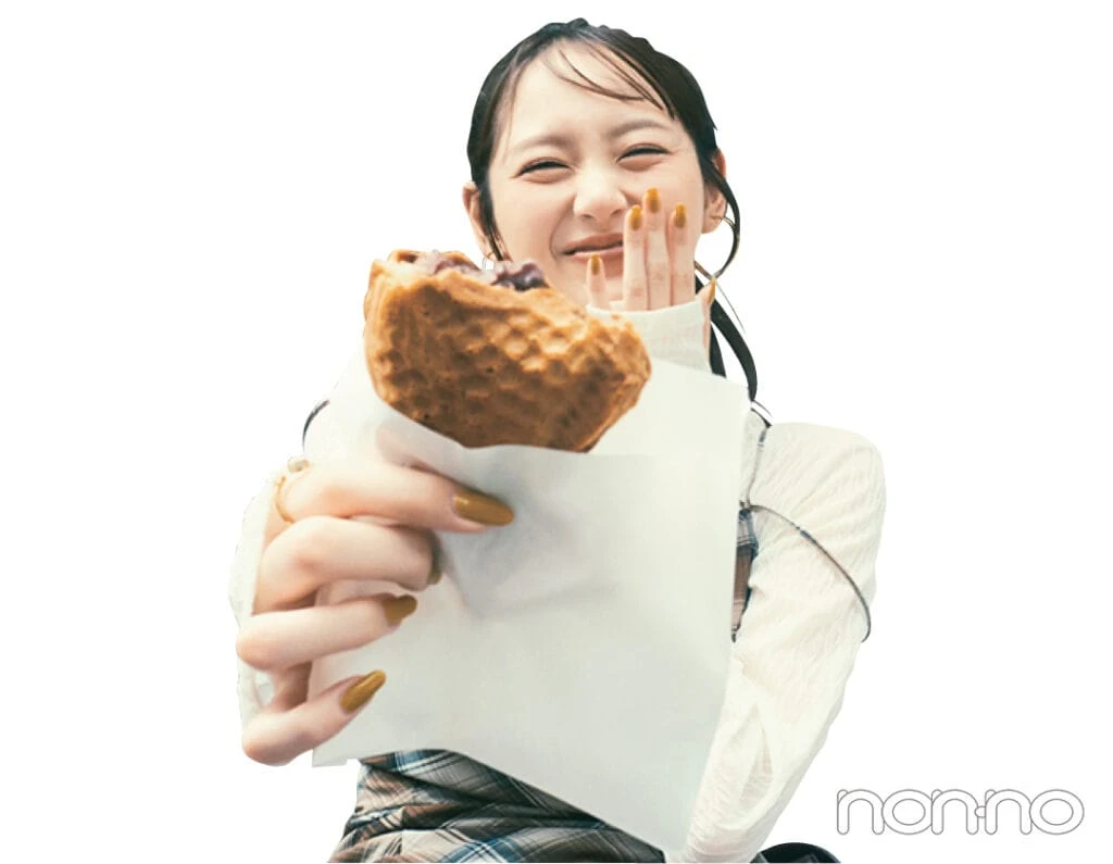 加藤栞の夏→秋着回し23℃ Late Septemberモデルカット4-4
