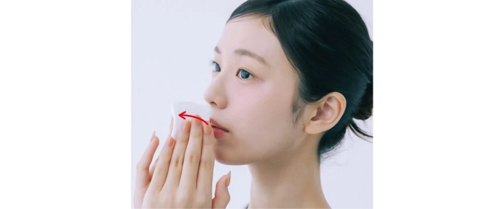 菊地姫奈の肌を守るクレンジングの基本プロセスカット32