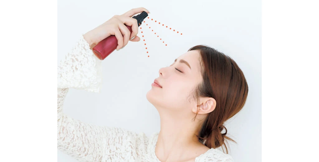 メイク崩れ防止ミストの使い方