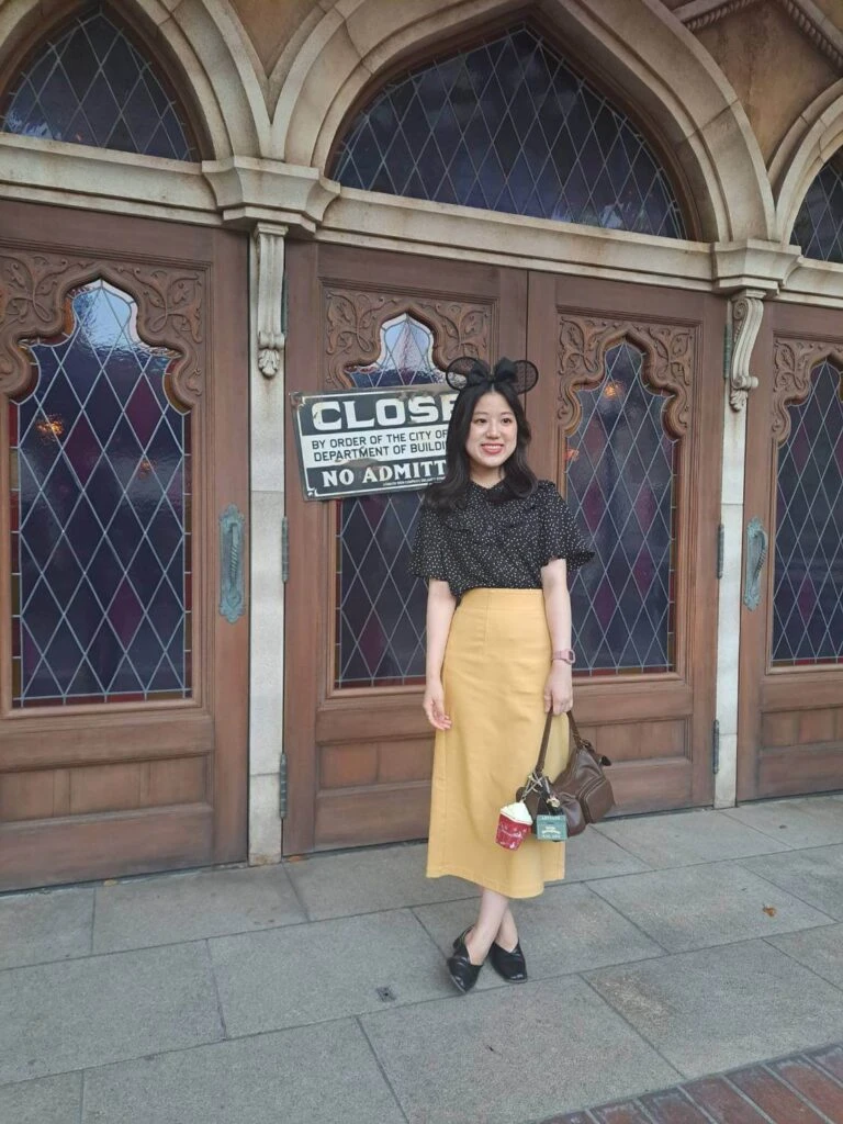 GU レザータッチアウトポケットバッグ ディズニー バッグチャームケース付
