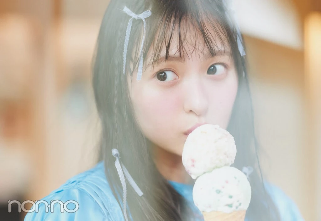 遠藤さくらのちび三つ編みヘアの正面