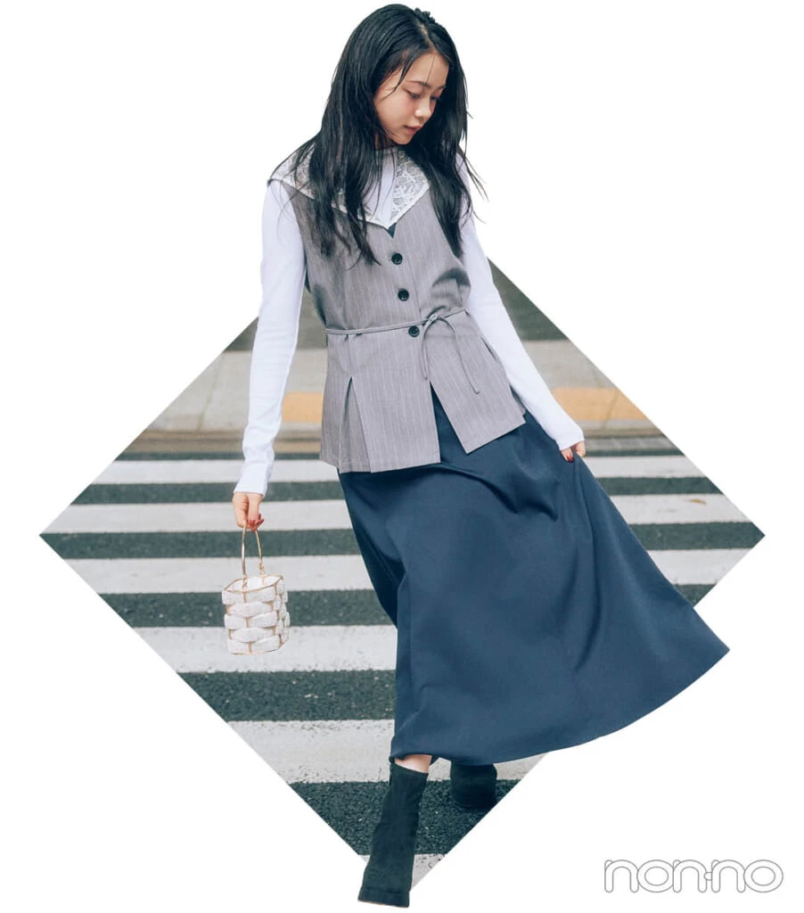 林芽亜里の10月の白衿つきワンピコーデ