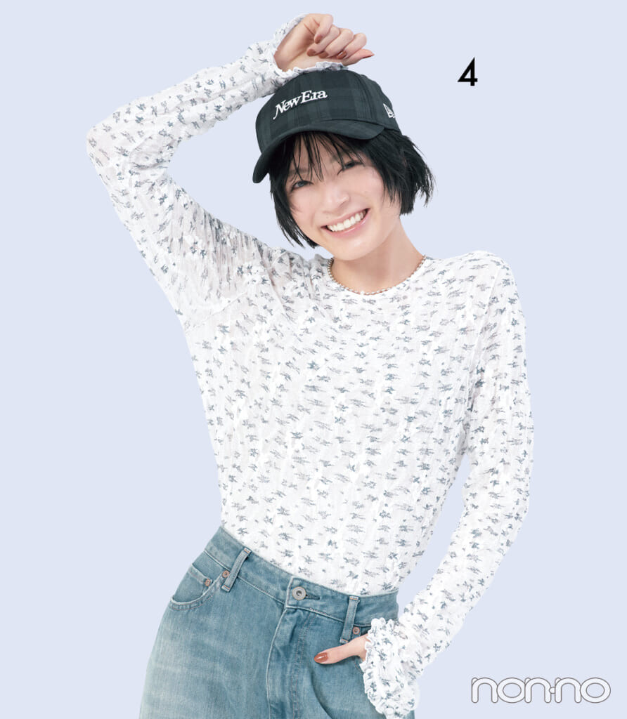吉田美月喜のニューエラのキャップコーデ