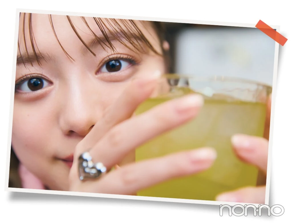 紺野彩夏の居酒屋さんに集合の日のメイク＆コーデ2
