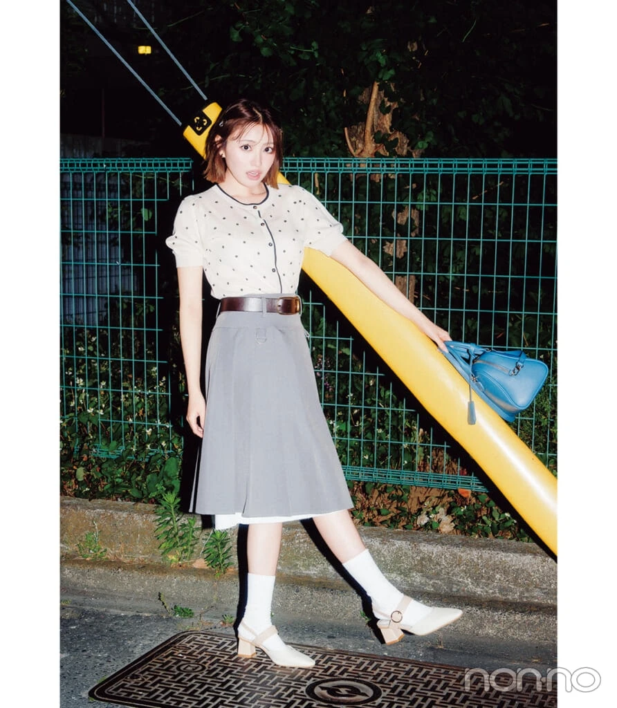香音のフラッシュ映えする夏の夜服モデルカット4-2