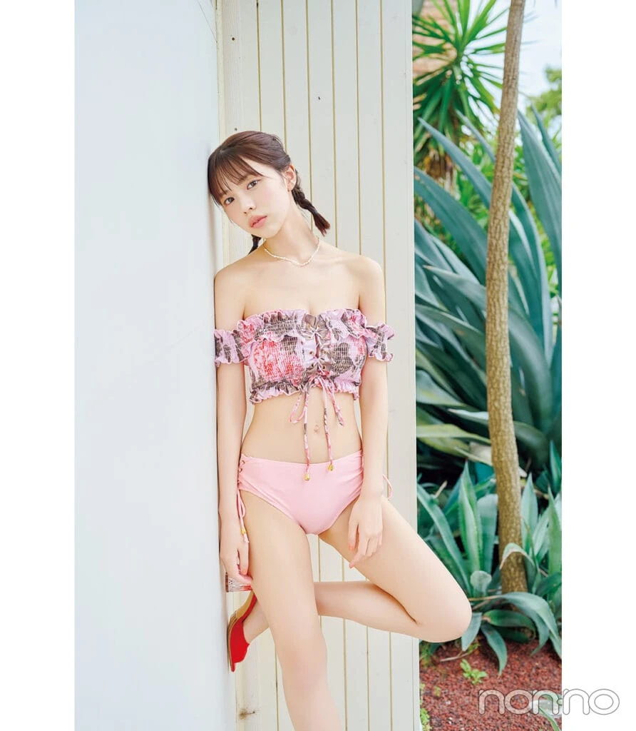 菊地姫奈の水着コーデモデルカット2-3