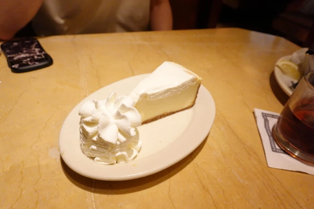 チーズケーキ