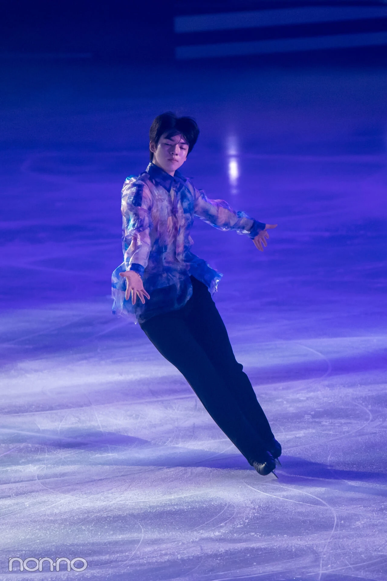 ファンタジー・オン・アイスのオープニングのチャジュンファン