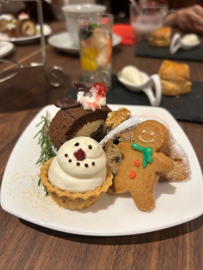 クリスマスモチーフのデザート