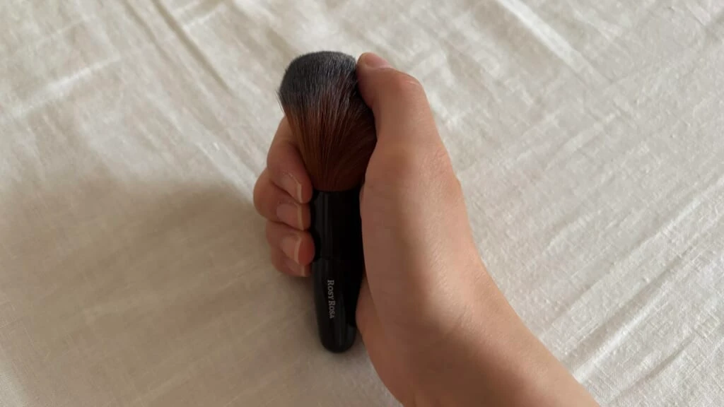 ブラシ質感