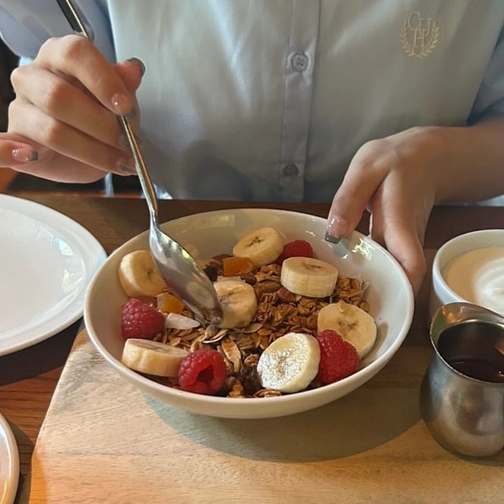 代官山カフェ モーニング グラノーラ IVY PLACE