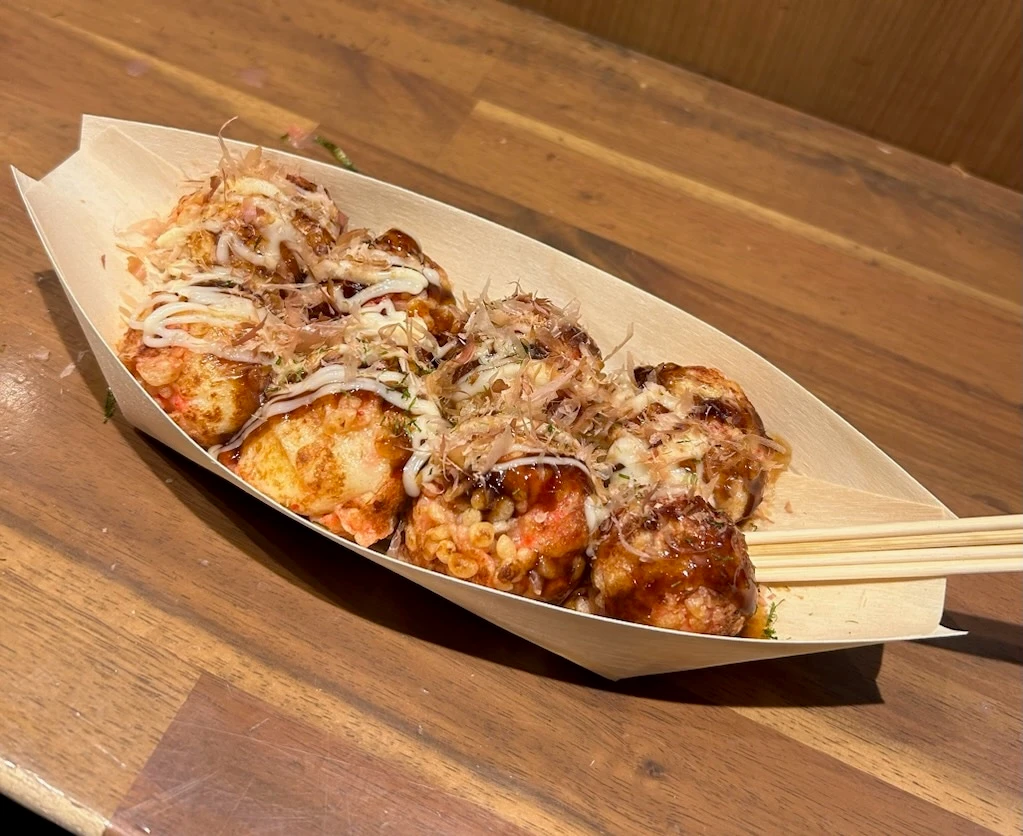 「たこ焼十八番」ソースマヨネーズ（820円）。