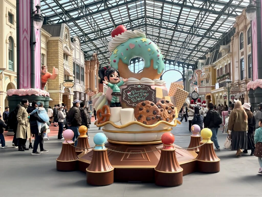 ワールドバザール パルパルーザ ヴァネロペ モニュメント